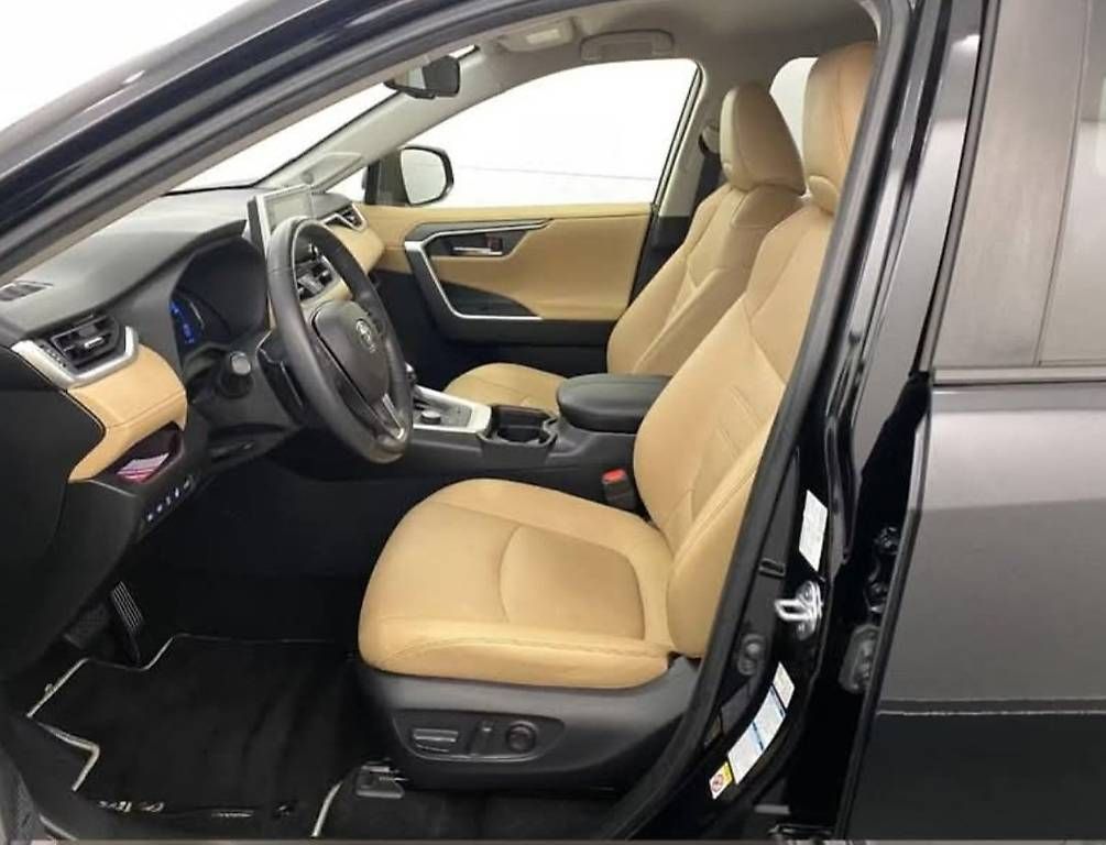 Autos: Toyota RAV4 2.5 HSD Premium – D'occasion à Langenthal par Goergens10 2