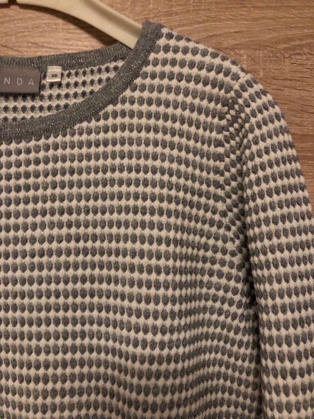 Pullover & Sweatshirts: Pull – Gebraucht aus Lausanne von naranjo 2