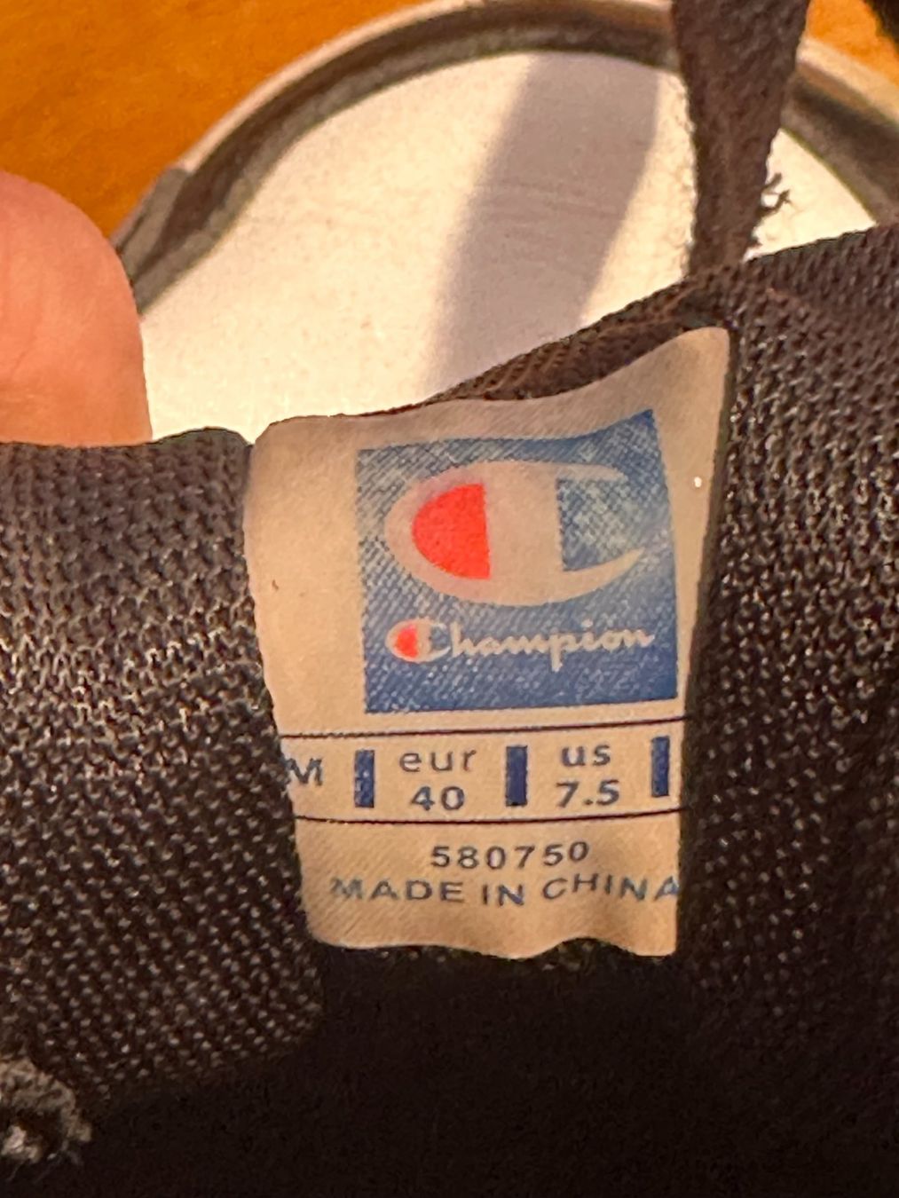 Scarpe per ragazzi: Champions Sneekers – Usato da Brenzikofen venduto da psy_dw6x 1