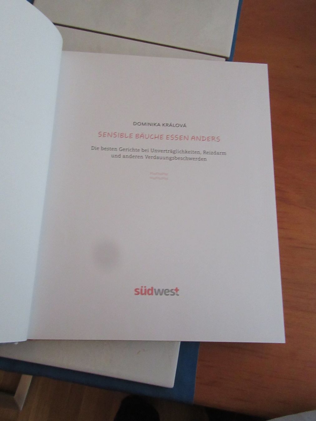 Bücher: Sensible Bäuche essen anders von D. Kralova – Neu (gemäss Beschreibung) aus Wattwil von wampi 3