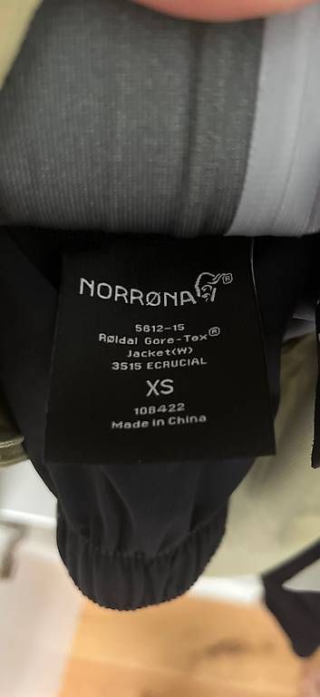 Jacken: Skijacke Norrona – Gebraucht aus Rickenbach von pascaljurt 2