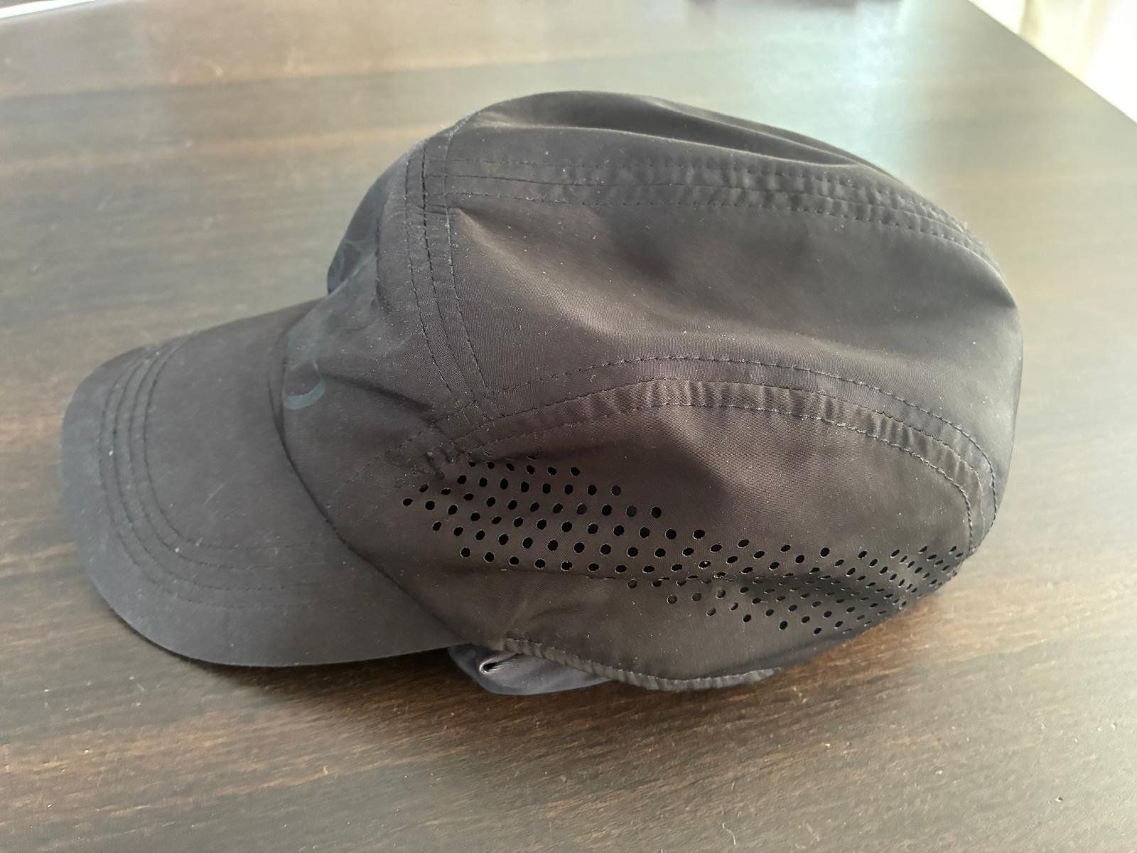 Copricapi, berretti & cappellini: Schwarze Cap, mit Print "RASK" – Usato da Weiningen ZH venduto da MellRo.54 2