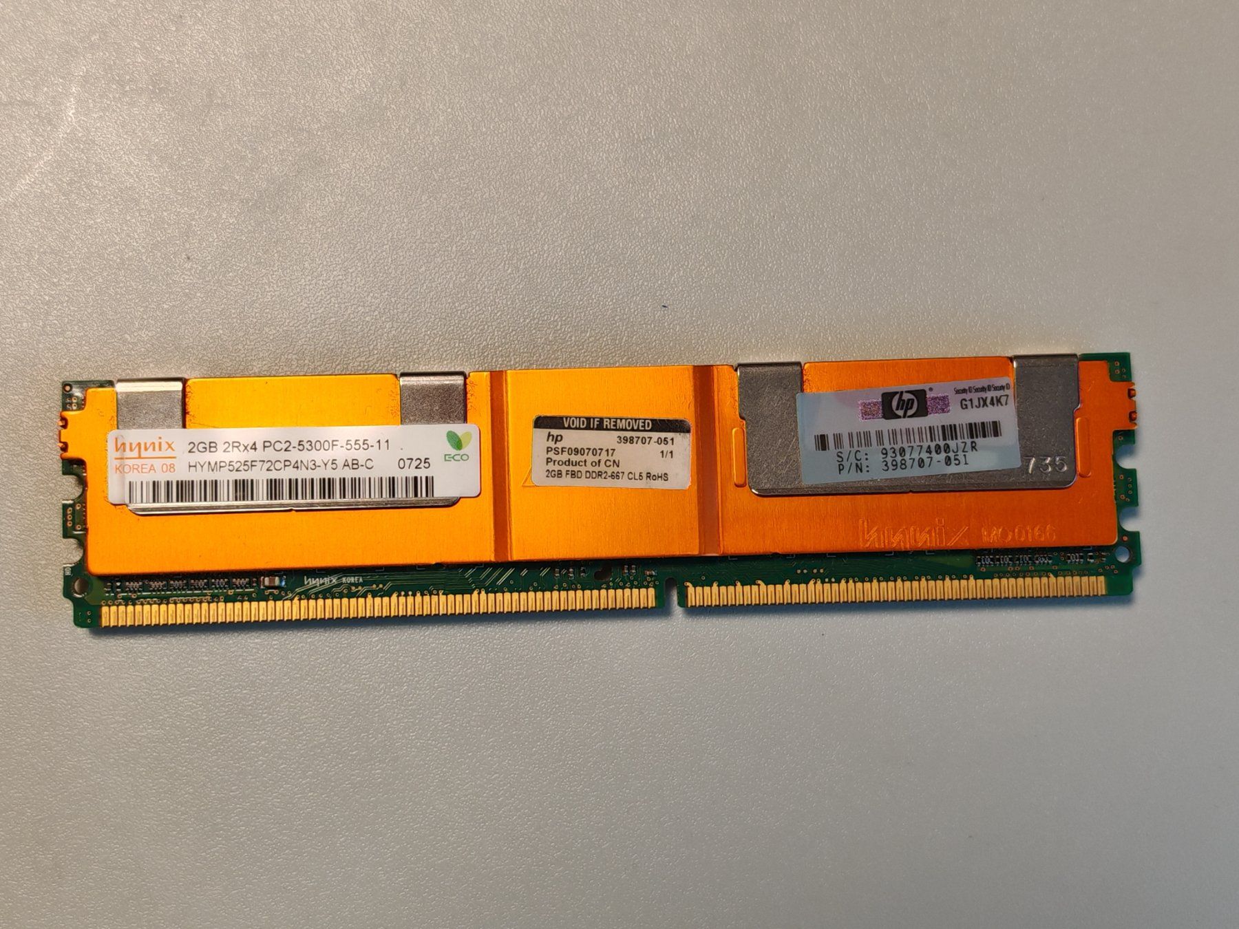 Memoria / RAM: Hynix 2GB RAM PC2-5300F Arbeitsspeicher – Usato da Ehrendingen venduto da Drystara