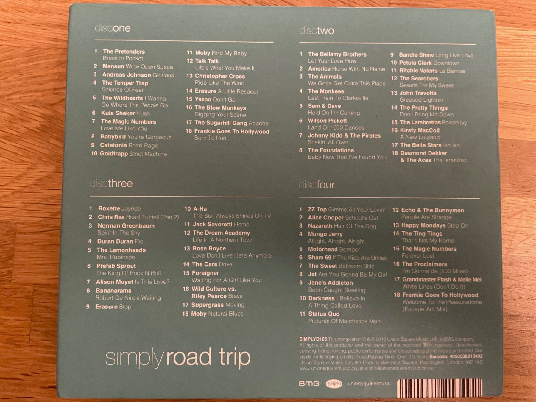 CD: CD - Simply Road Trip - 2016 - 4 CD's – Usato da Winterthur venduto da Secondhand-Family 1