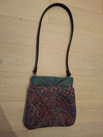 Handtasche, neuwertig, ideales Accessoire