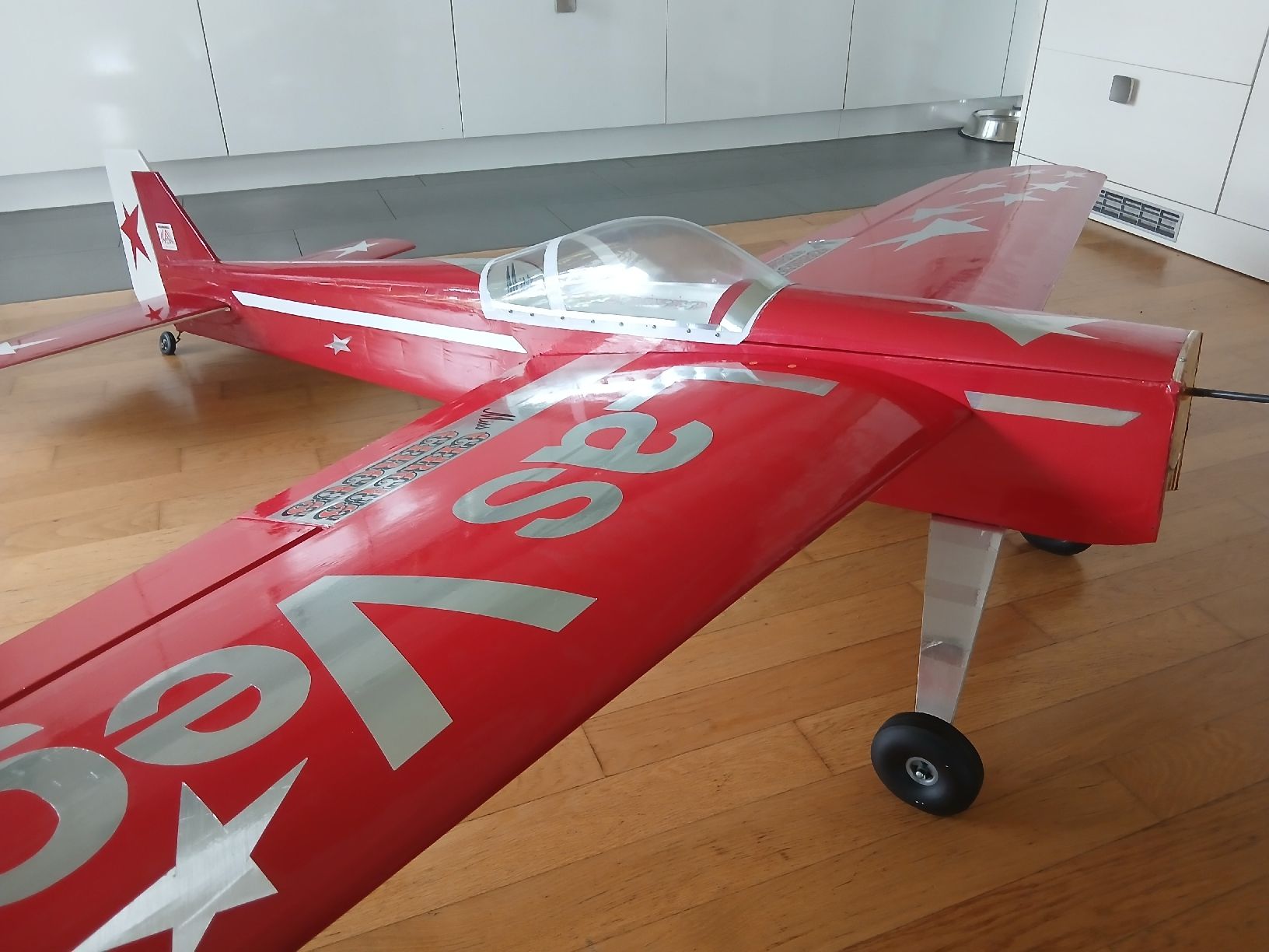 RC Kits de montage: Miss Circus Circus / Las Vegas – D'occasion à Sennwald par Flying