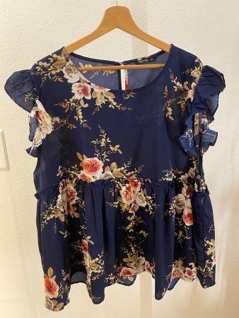 Top leichte Bluse mit Blumenmuster Gr. 4XL / 50 - 52