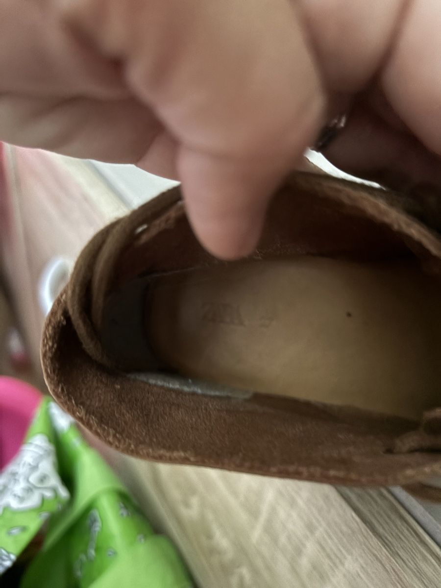 Scarpe per ragazzi: Kinderschuhe – Usato da volketswil venduto da Sisi521 3