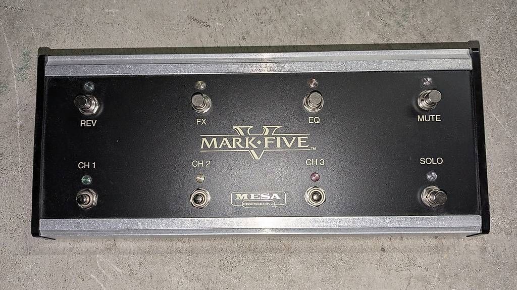 Mesa Boogie Amplificatori: MESA/BOOGIE Mark V Head mit 4x12 Rectifier Traditional Box – Usato da Kiesen venduto da marholdmark 4