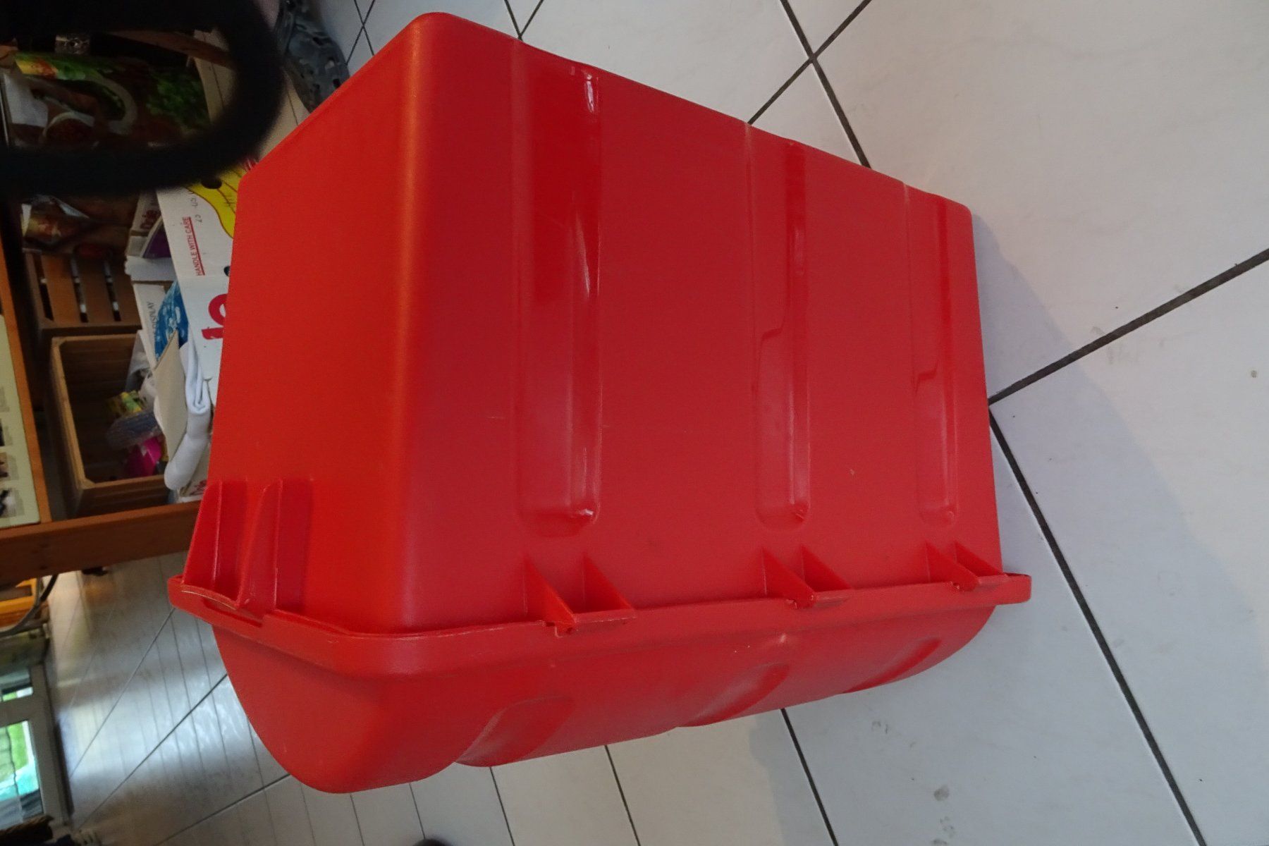 rote Curver Box mit Deckel z.B. für Spielsachen, Lego etc. (Gebraucht ...