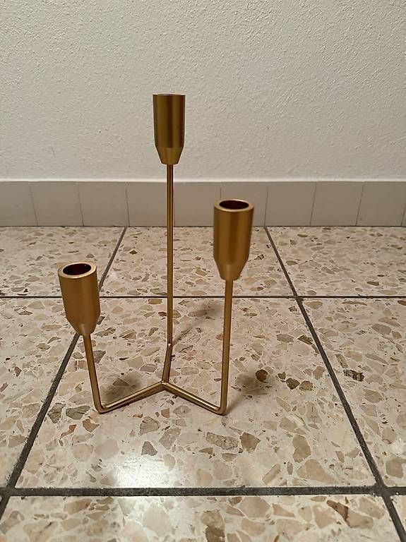 Portacandele: Kerzenständer, ein passendes Geschenk – Nuovo e nell'imballaggio originale da Münsingen venduto da inf_kd6b