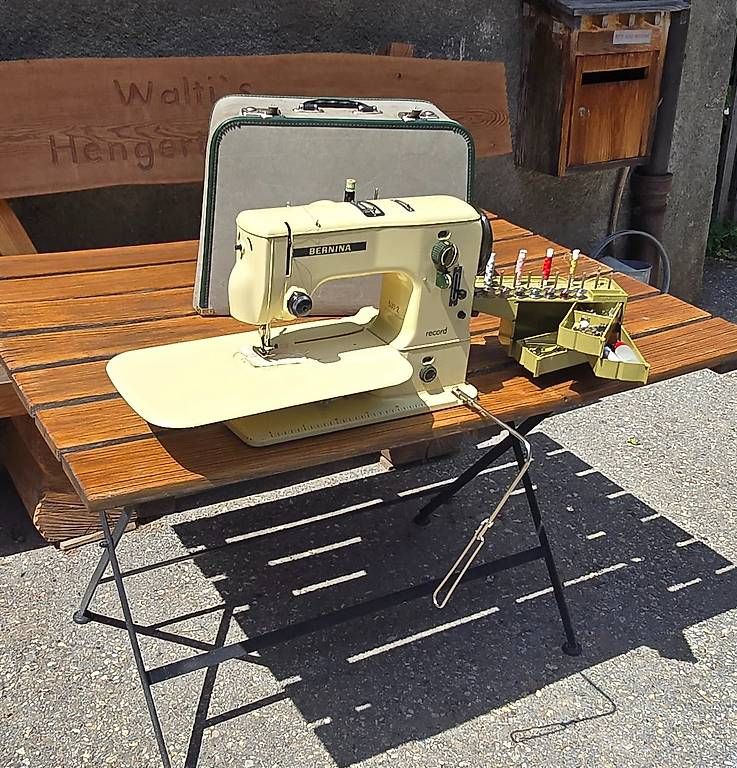 Bernina Macchine da cucire: Nähmaschine Bernina record – Usato da Lüen venduto da nidi7027 1