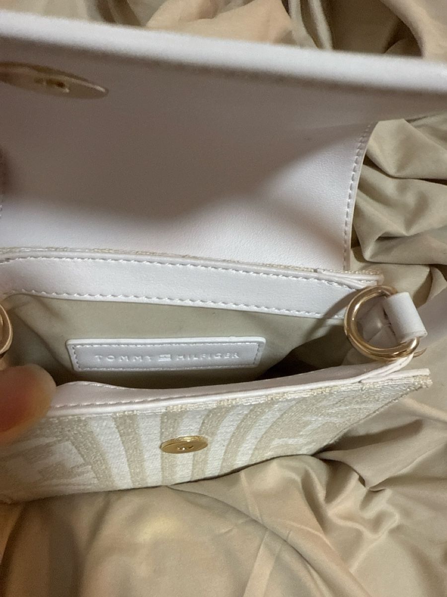 Tommy Hilfiger Borse & Zaini: Tommy Hilfiger Designer Tasche – Usato da Balgach venduto da Vvanessa_ 3