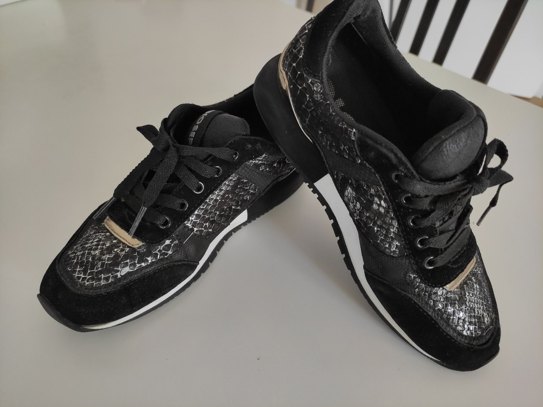 Scarpe da donna: Gioseppo Sneakers Gr.36 – Usato da Bern venduto da nik_2kbk 4