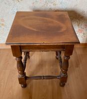 Petite table en bois