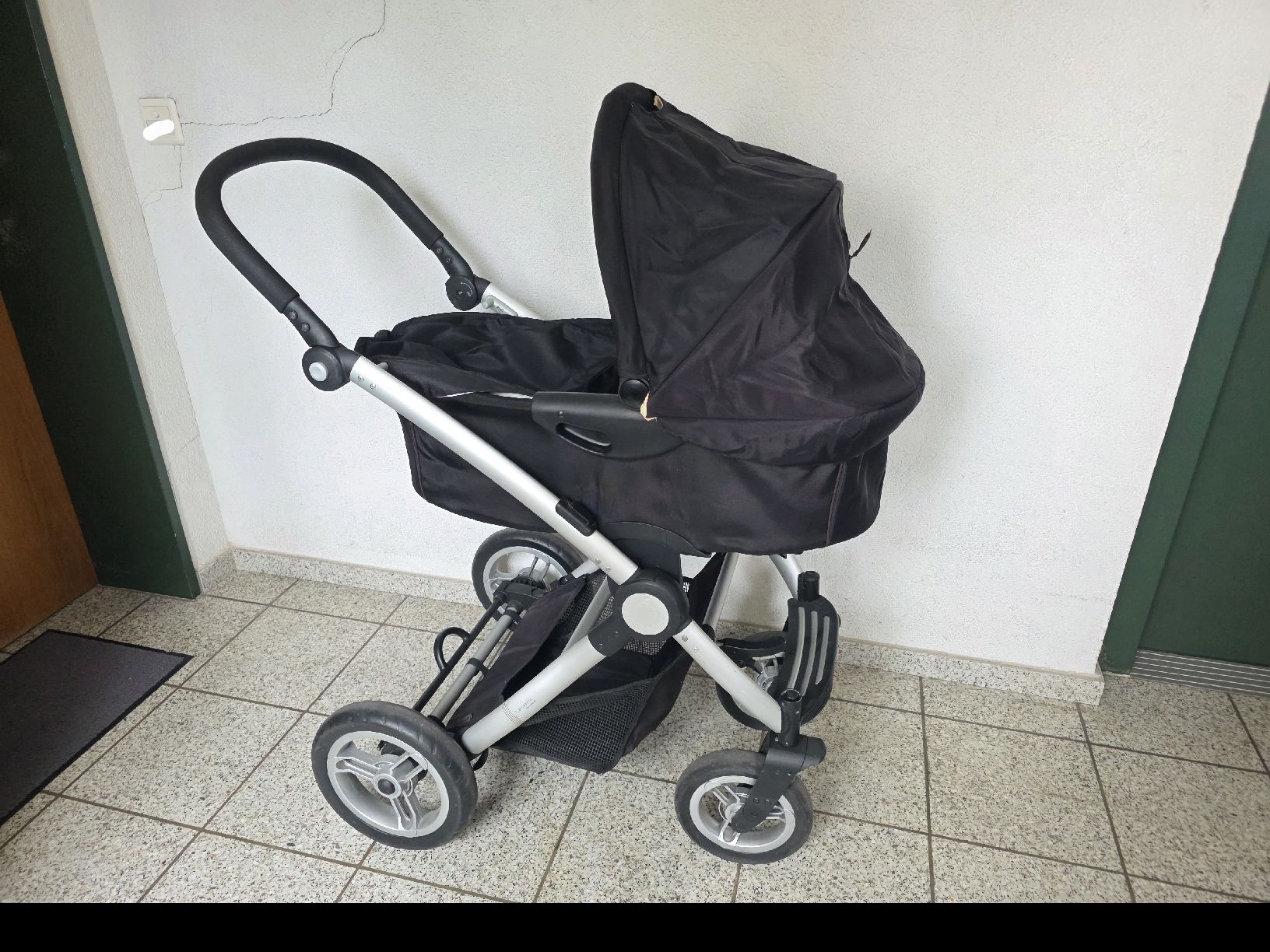 Mutsy Carrozzine: Mutsy Kinderwagenset – Usato da Schaffhausen venduto da m1500se 2