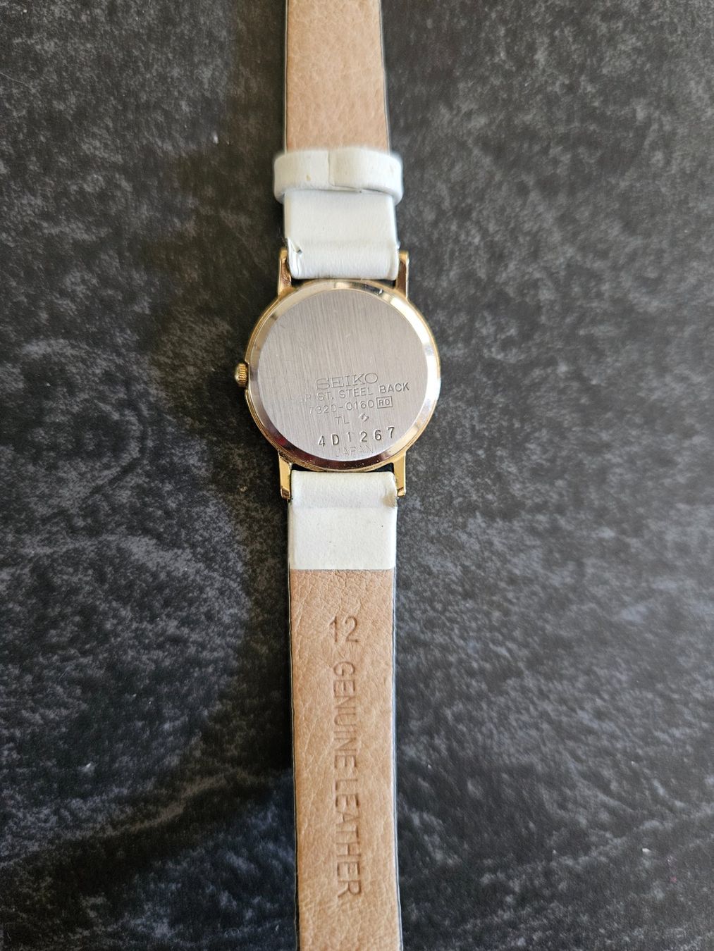Seiko Orologi: Seiko Quartz weiss mit Lederarmband – Usato da Luzern venduto da FamilieCaGi 2