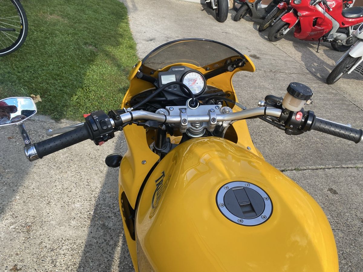 Triumph Strasse: Triumph Sprint RS 955 – Gebraucht aus Safnern von Peter071 5