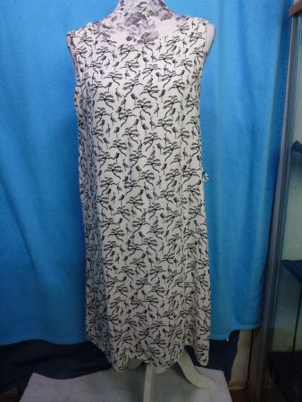 KLEID GR 38 UNTERFÜTTERT OHNE ARM VISCOSE NEU