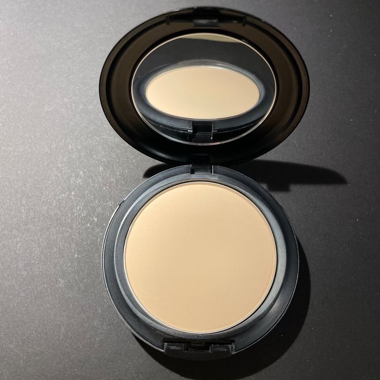 wie NEU/RAR: Mac Studio Fix Plus Powder Foundation NC20 (Neu (gemäss ...