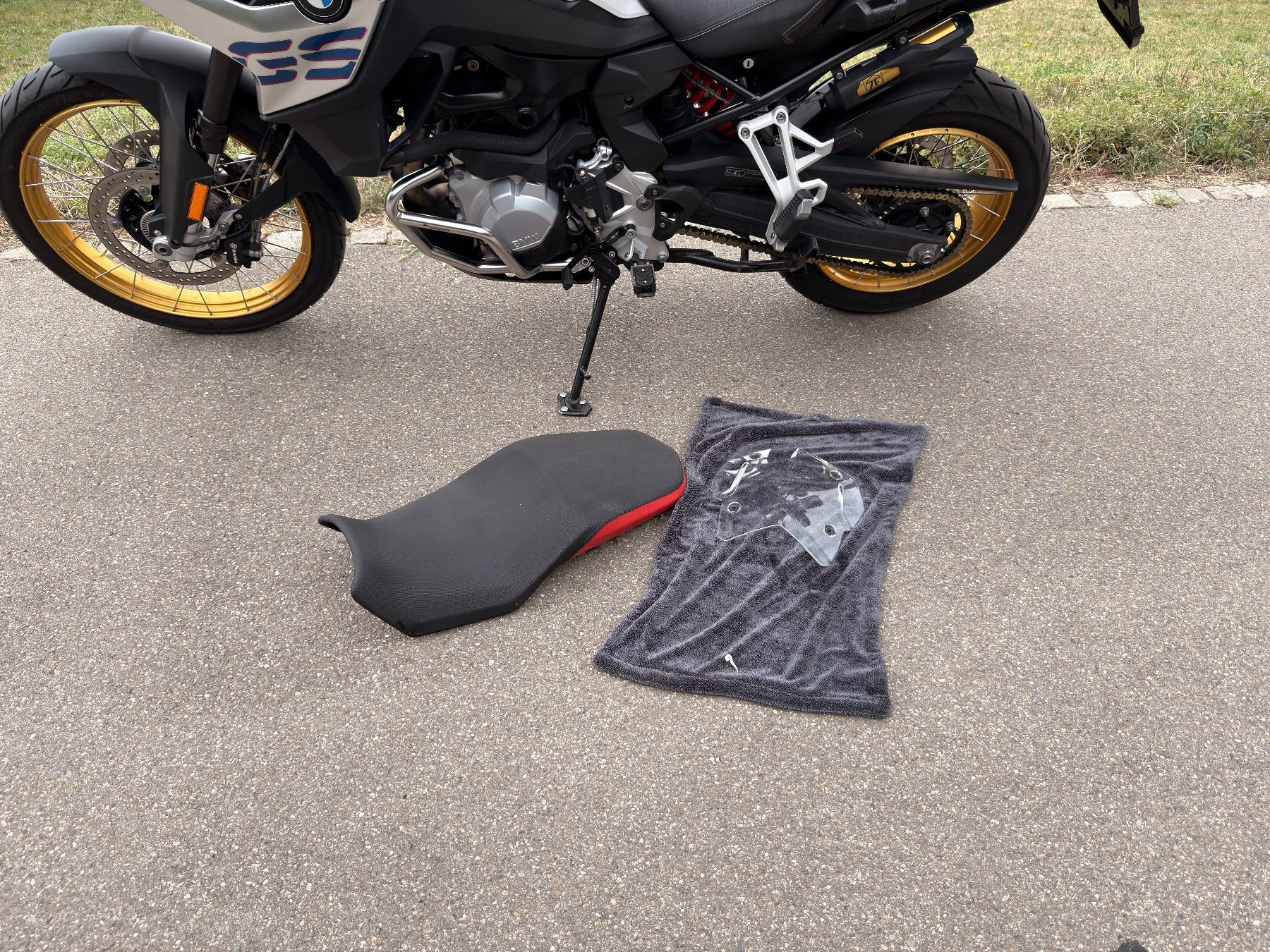 BMW Touring: BMW F 850 GS – Usato da Rafz venduto da YannVera 9