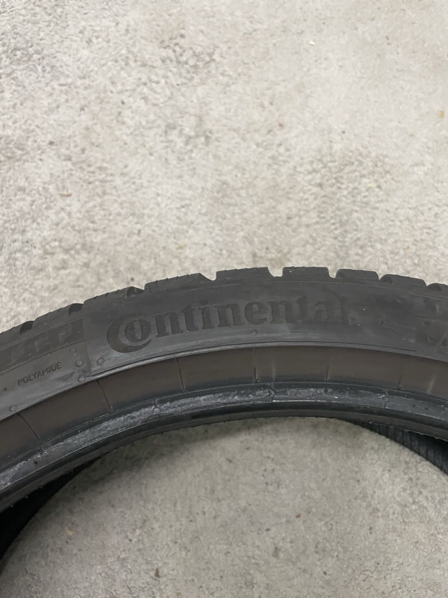 Pneumatici & Ruote complete: 2x Continental Winterpneu 225/35R19 – Usato da Sirnach venduto da MotionModular 3