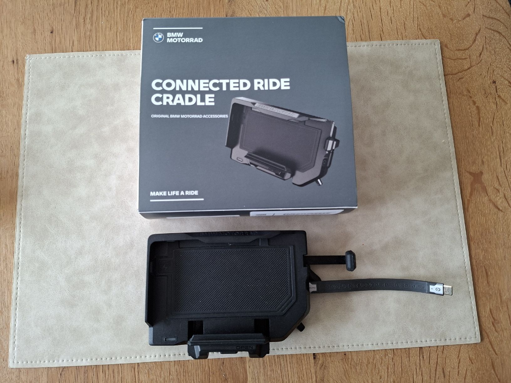 Navigatori: BMW Connected Ride Cradle – Nuovo (secondo la descrizione) da Ecuvillens venduto da Zevi0
