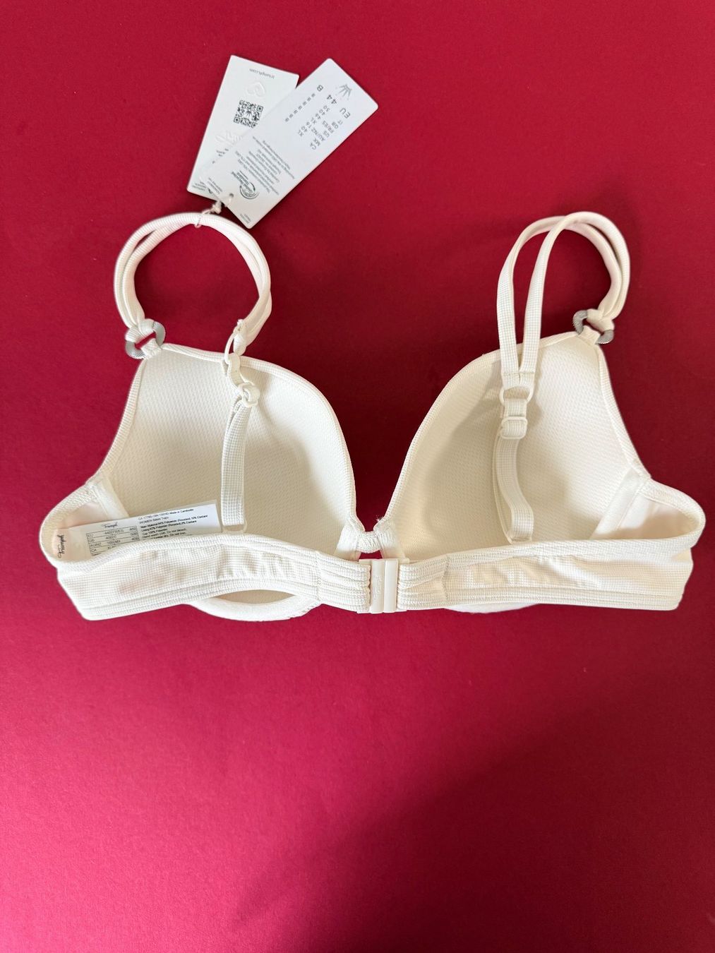 Triumph Costumi da bagno & Bikini: TRIUMPH, Bikini-Oberteil SUMMER GLOW, Grösse 44B, Weiss – Nuovo e nell'imballaggio originale da Rudolfstetten venduto da gst_g7xl 3
