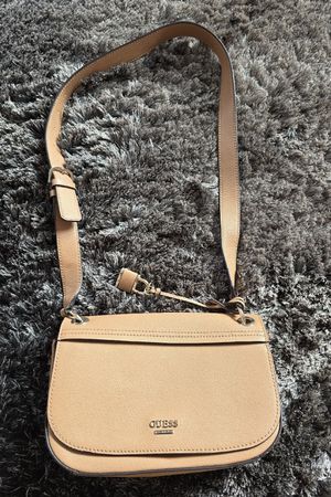 Guess tasche crossbody hellbraun guter Zustand.