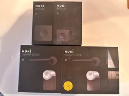 1x Nuki Smart Look 1x Nuki Bridge