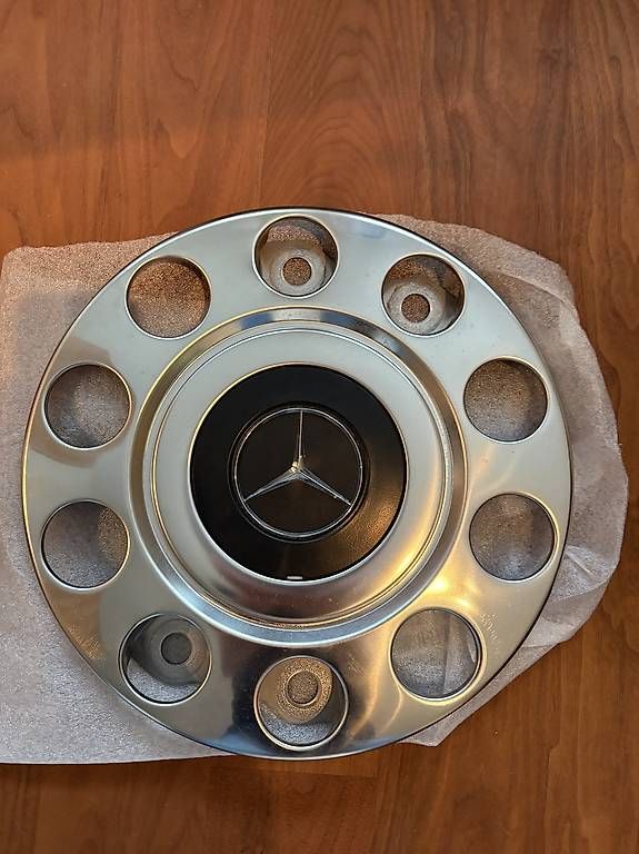 Mercedes-Benz Tutti i ricambio: Mercedes Zirringe – Usato da Wil SG venduto da sta_5xkq