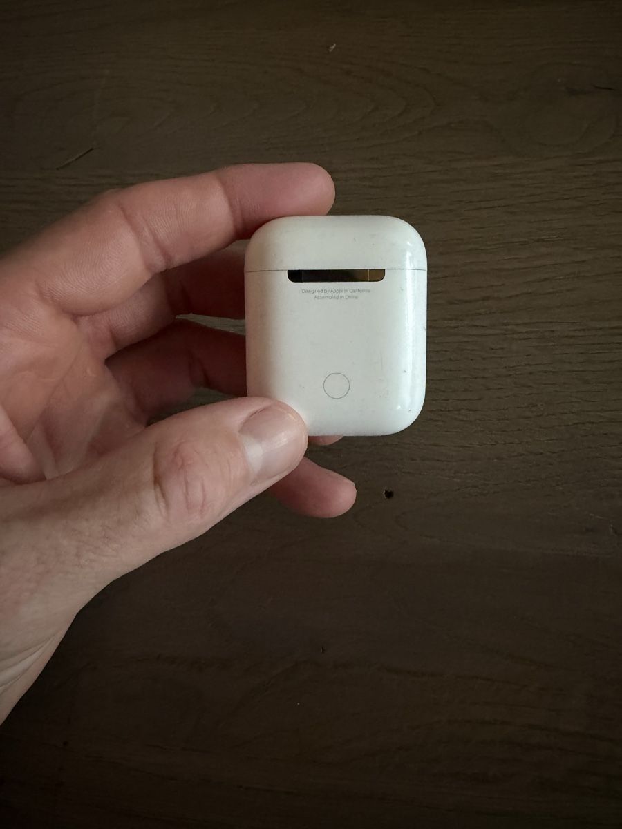 Apple Kopfhörer: Apple Airpods Gen. 2 – Gebraucht aus Innertkirchen von Rockshox5 2