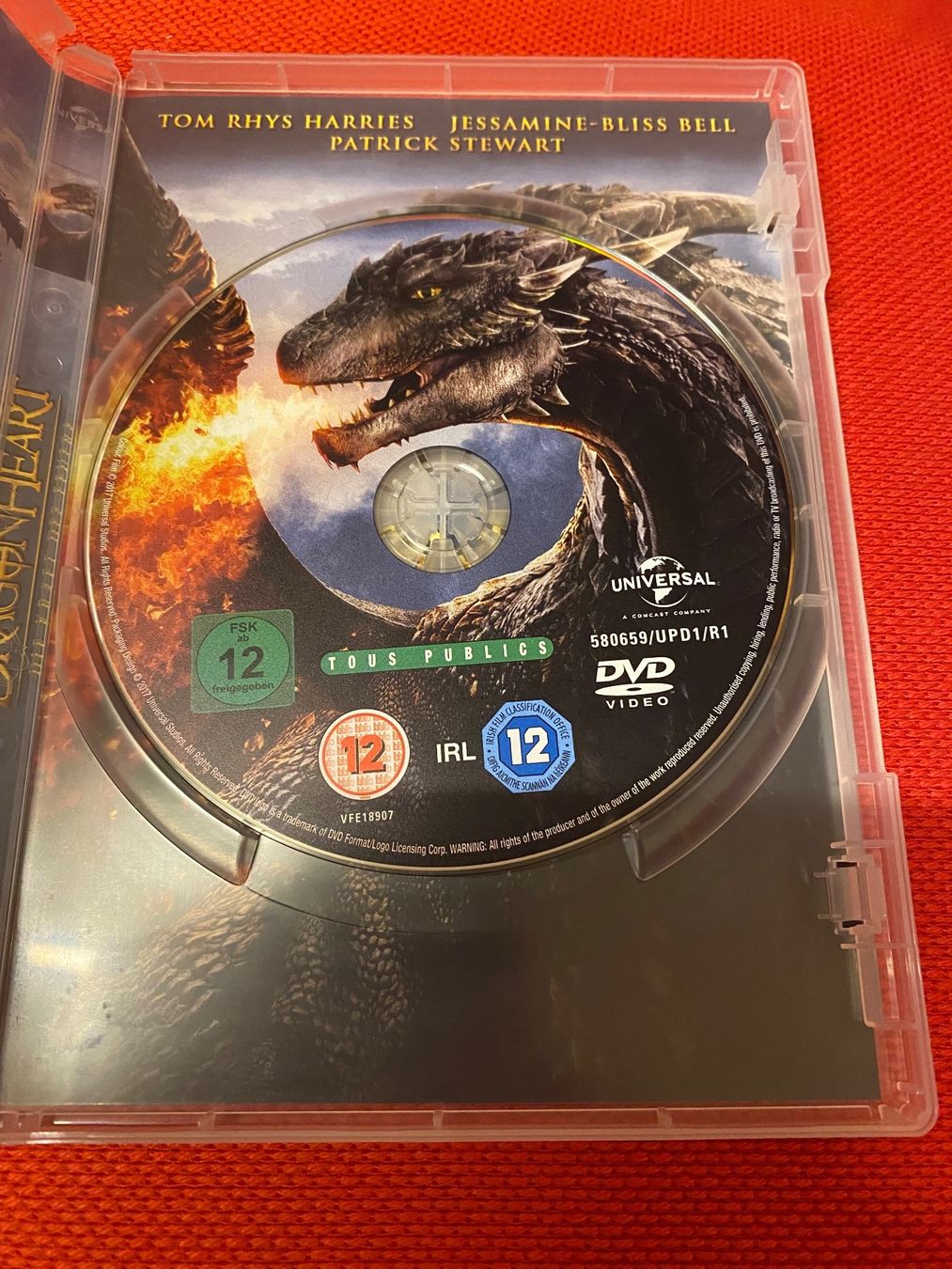Tutti i DVDs: DragonHeart - Die Kraft Des Feuers – Nuovo (secondo la descrizione) da Einsiedeln venduto da Penguin_Holmes 2