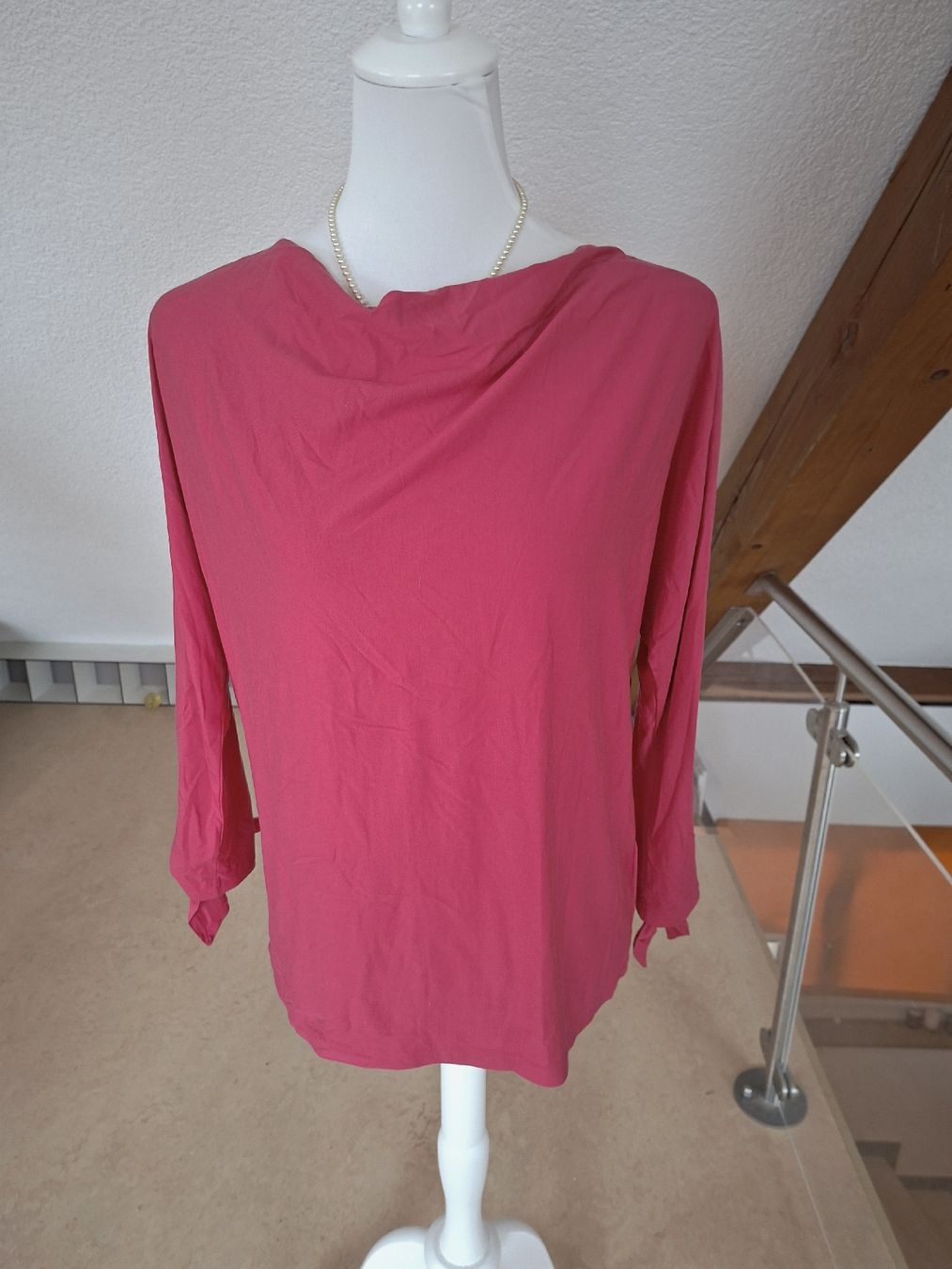 Chemisiers: Pinkes Langarmshirt mit Bändchen, ca Grösse M – D'occasion à Klingnau par vollmond36