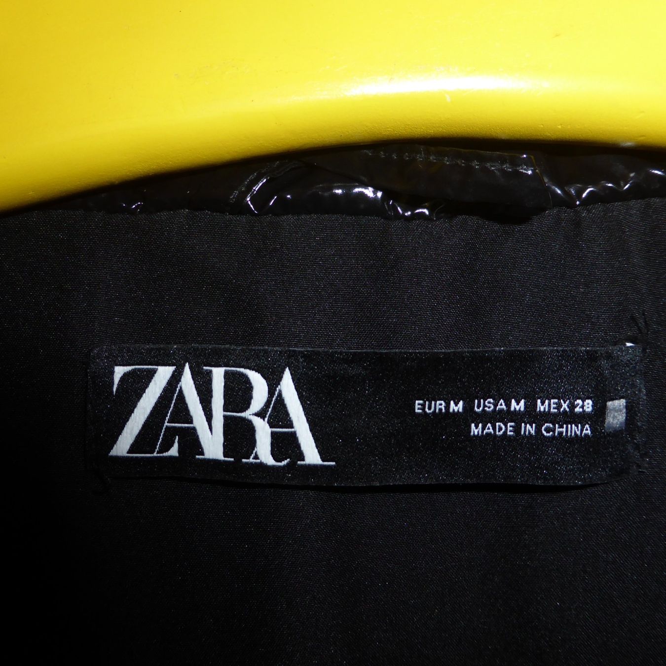 Zara Giacche: Winterjacke ZARA, Gr. M – Usato da St.Gallen venduto da regenbogen5 1