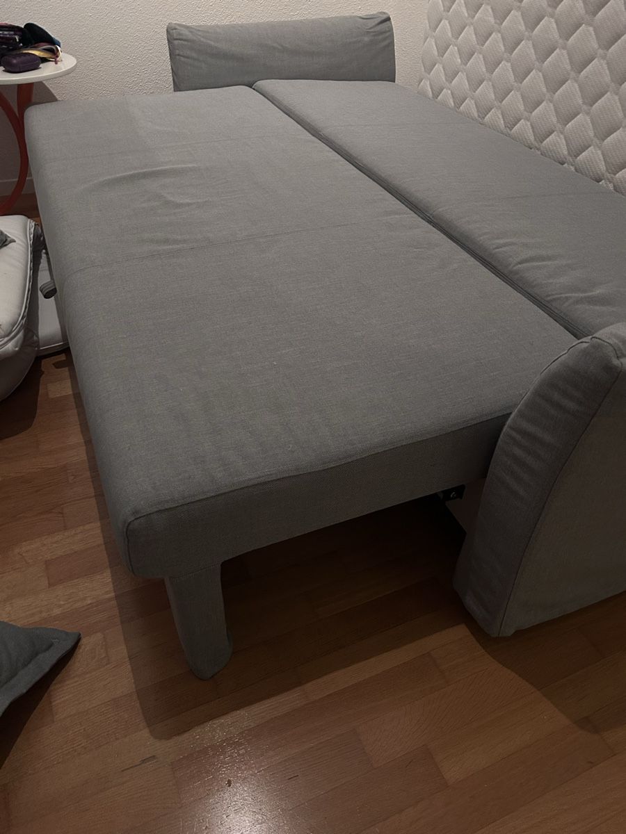 Divani: IKEA Grey Sofa Bed with Storage Compartment and Cushions – Usato da Wädenswil venduto da Jul_1207 3