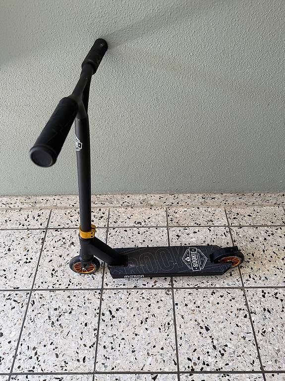 Kickboard: Kinder Trotti - Scooter - Top Zustand! – Usato da Péry venduto da jaybird_2019