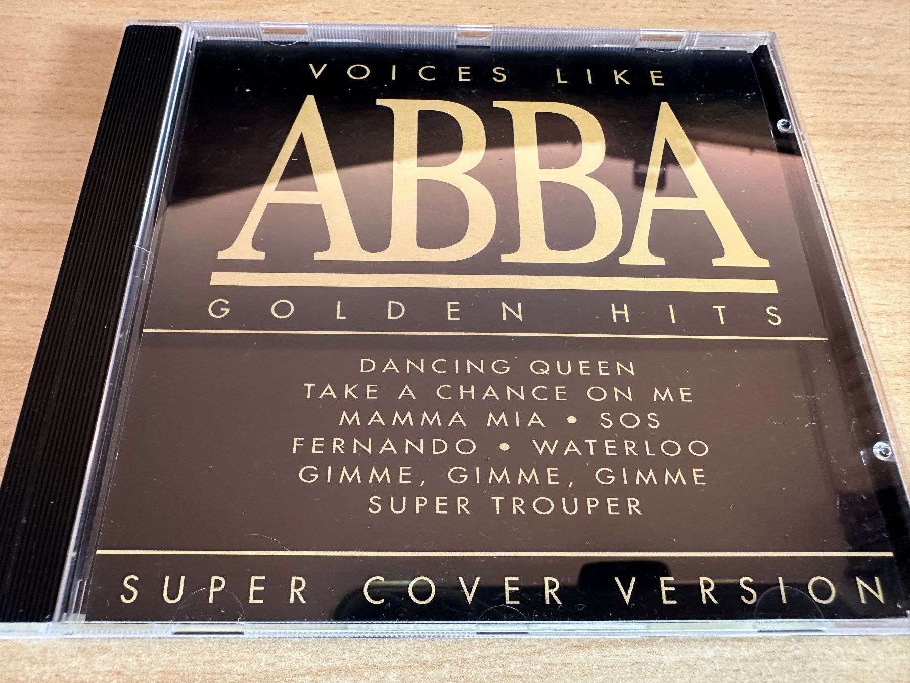 CD: Voices Like ABBA - Super Cover Version – Usato da Rikon im Tösstal venduto da Alpenmutz