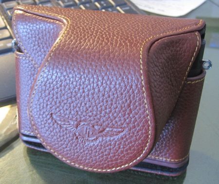 Étui cuir pour caméra LEICA D-LUX (Typ 109)