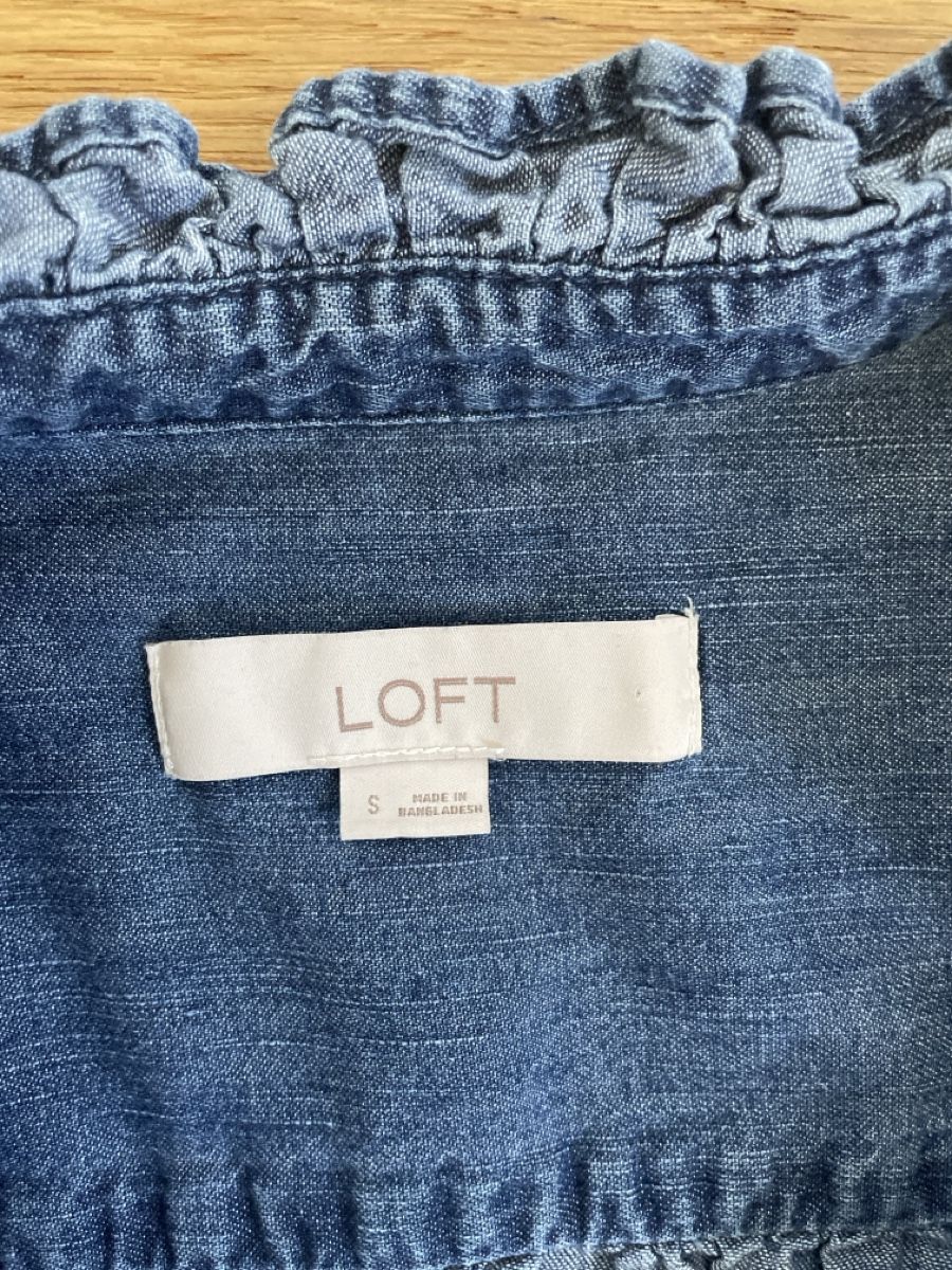 Camicette: Bluse mit Rüschen / Volants Jeansstoff – Usato da Zürich venduto da M500ZH 2