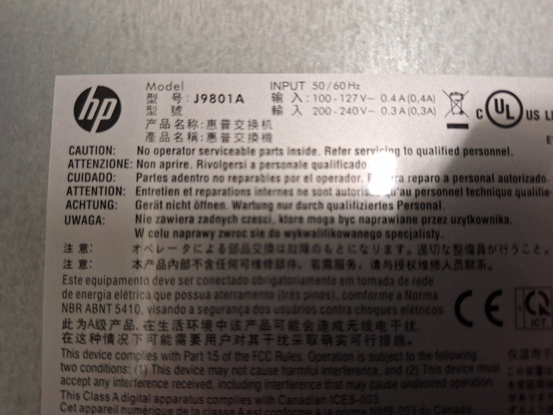 Hewlett Packard Hub & Switch: HP Switch Modell J9801A – Usato da Untervaz venduto da Zollhaus1 2
