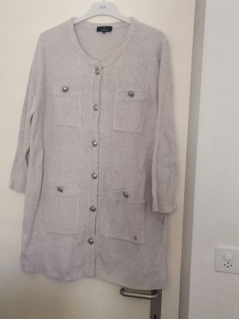 Strickjacke MONARI, Grösse 44, grau metallise