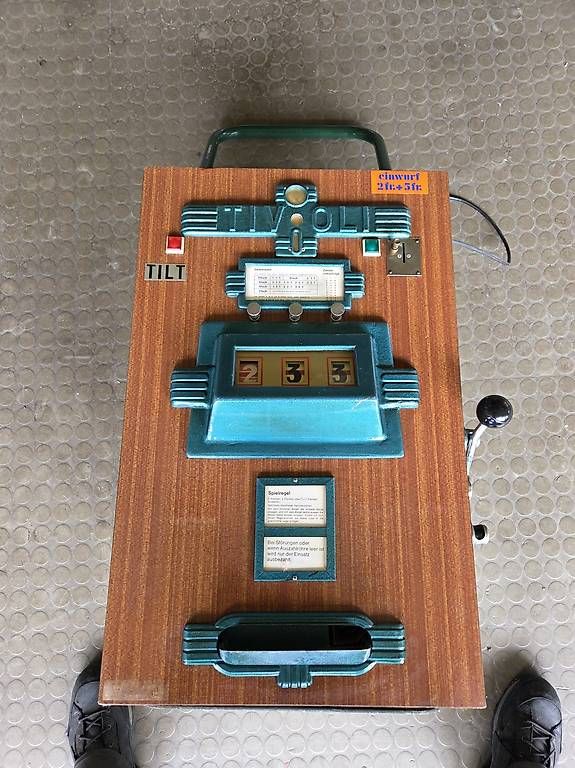 Slot Machine: Geldspielautomat – Usato da Steckborn venduto da Dieter_Scherrer 1