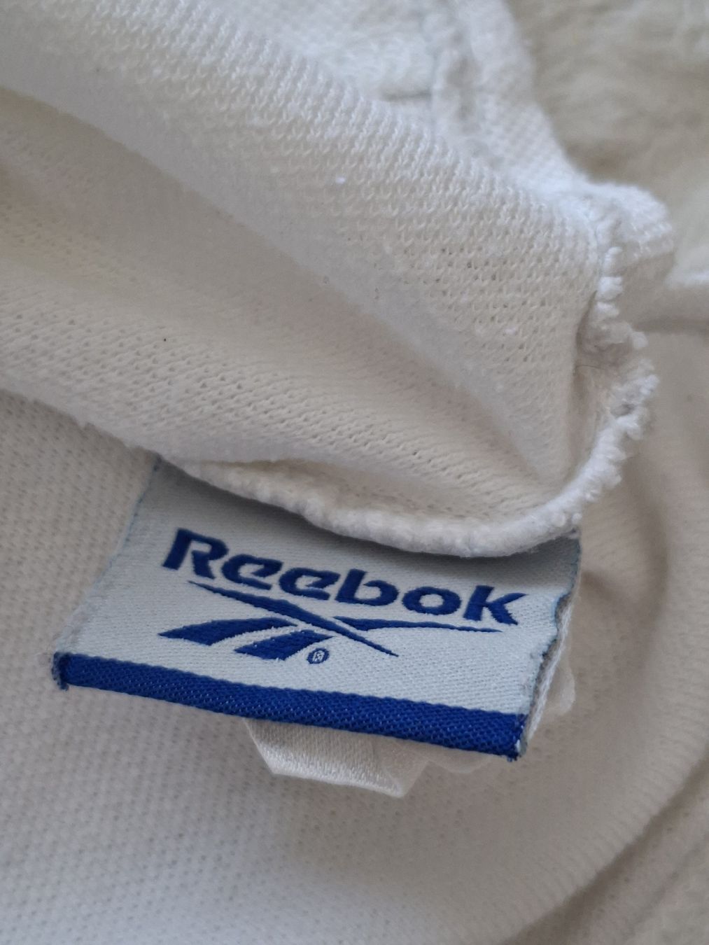 Reebok T-Shirts: T-shirt Reebok vintage 90  – Gebraucht aus Renens VD von ser_j2fn 4