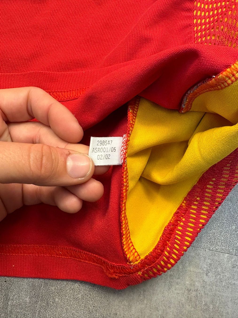Adidas Leibchen & Hosen: Original Spanien 2002/04 Heimtrikot - Grösse M – Neu (gemäss Beschreibung) aus Werdenberg von hase.vintage 6