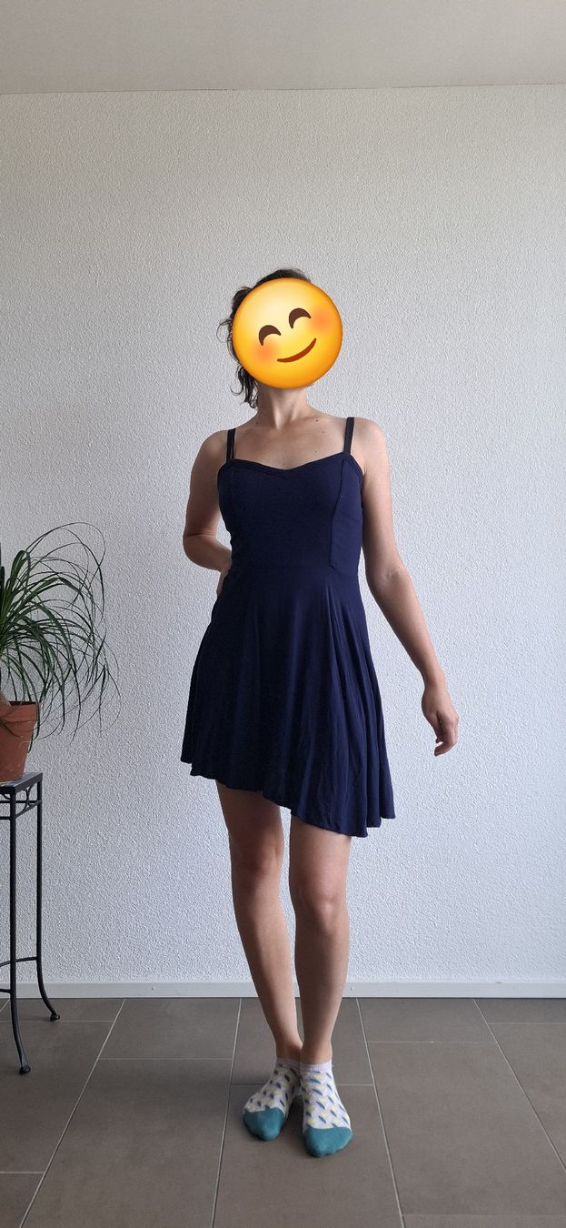 Vestiti: Sommerkleid dunkelblau Grösse S – Usato da Mellingen venduto da lathei