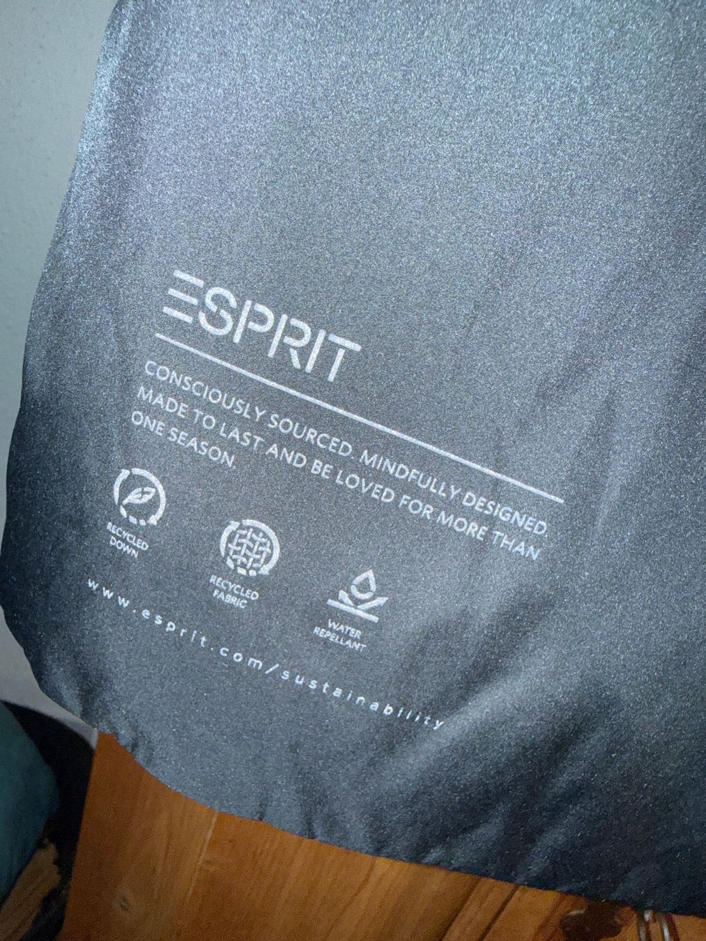 Esprit Gilet & Giacche: Esprit Herren Weste, Grösse S, Schwarz – Usato da Winterthur venduto da britsi 6