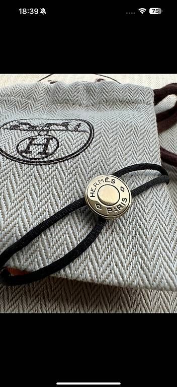 Hermès Bracciali & Braccialetti: Bracelet Hermes Clou de Selle – Usato da Neuchatel venduto da mar_9blm