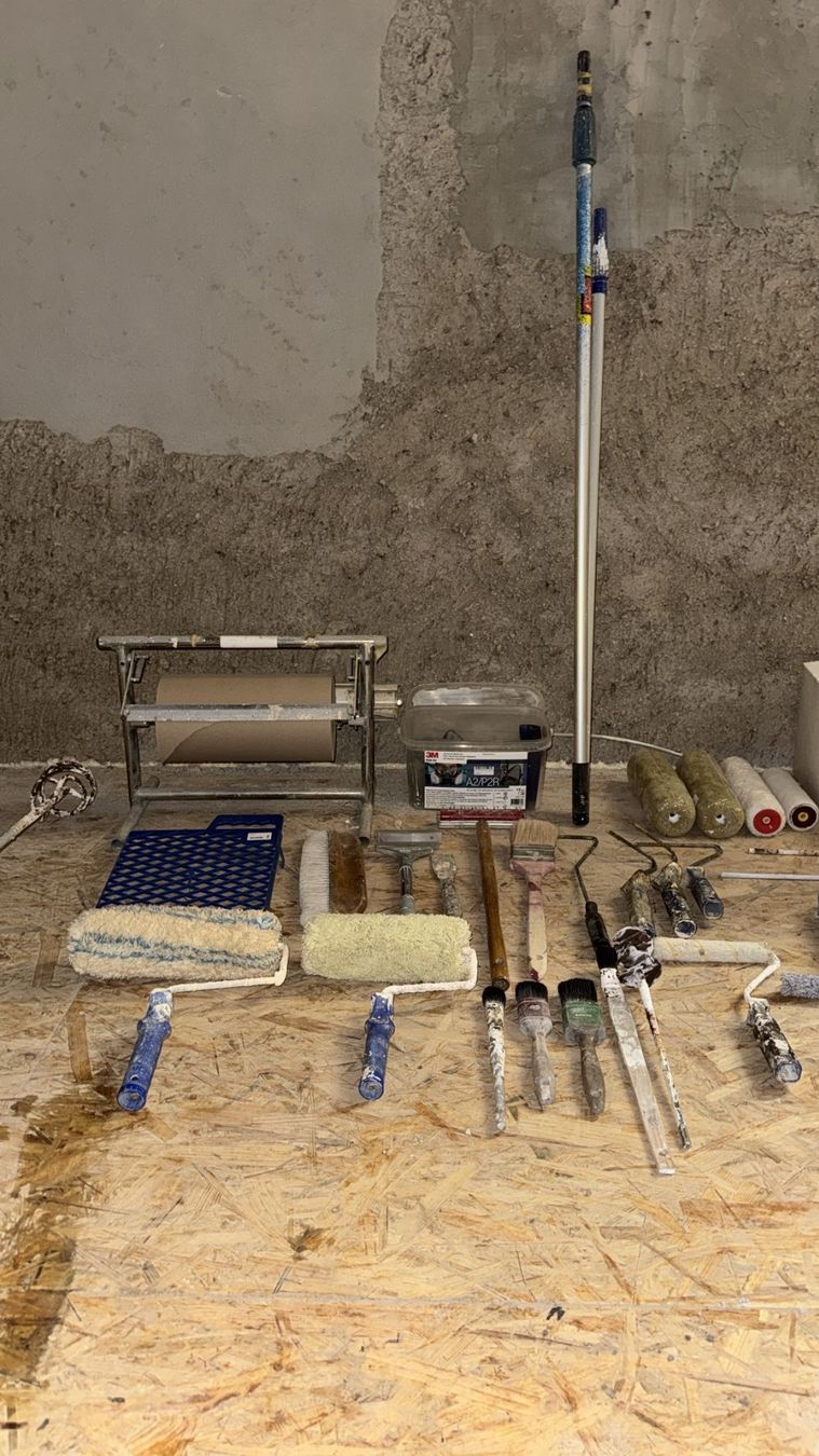 Tous les outils: Malerwerkzeug mit Zubehör – D'occasion à Beringen par Maka1990 1