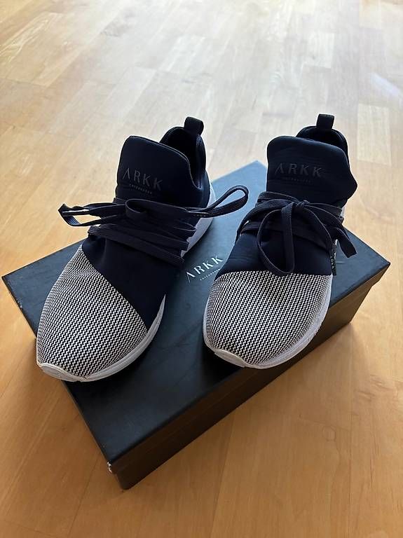 Scarpe da donna: ARKK Sneakers navy, Gr. 38 – Usato da Züberwangen venduto da biene_83 1